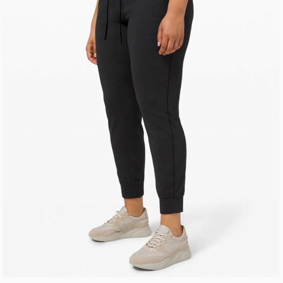 Lululemon Ready to Rulu Jogger - size 10 - Picture 4 of 7